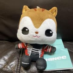 SHINee ANIMALCOORDY ちょこんとおすわりぬいぐるみ MINHOのサムネイル