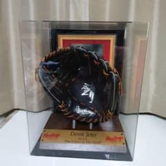 Derek Jeter Rawlings グローブ 展示用ケース付きRーMLB - メルカリ