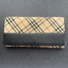 BURBERRY 長財布 ノバチェック ブラックのサムネイル