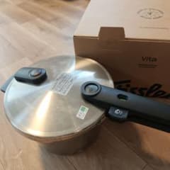 【値下げ】Fissler ビタクイック プレミアム 4.5L 圧力鍋のサムネイル