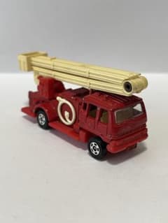 トミカ いすゞ シュノーケル 消防車 スノーケル no.68 日本製 赤箱