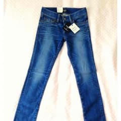 moussy♥︎パウダースキニーのサムネイル