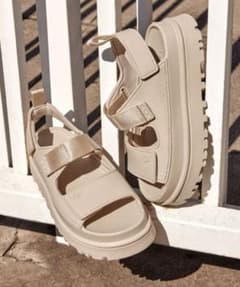 ☆値下げ【UGG】GOLDENGLOW/ゴールデングロウ SEA SALT/24のサムネイル