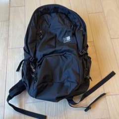 karrimor ブラック 中型リュックのサムネイル