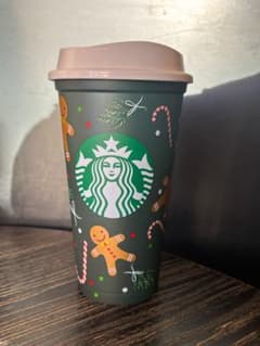 海外スタバ★ヨーロッパ★クリスマス 2025★変色★リユーザブルカップのサムネイル