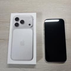 Apple iPhone 17 Pro シルバー 256GB本体 - メルカリ
