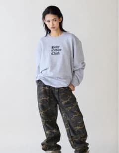 新品タグ付き　chick ビッグシルエット　トレーナー　XLのサムネイル