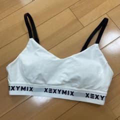 XEXYMIX ゼクシィミックス　ブラトップ ヨガウェア Lサイズのサムネイル