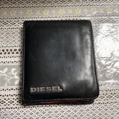 【どかぽる様専用】diesel 二つ折り財布　ディーゼルのサムネイル