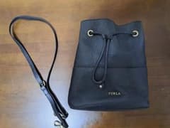 FURLA　巾着バッグのサムネイル