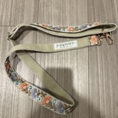 AtelierPONCO スマホショルダーストラップ 花柄刺繍のサムネイル