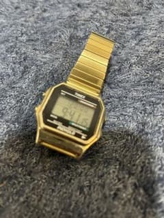 TIMEX ゴールド　時計のサムネイル