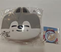 SKZOO MINI BOX ウルフチャンデザイン　缶バッチのサムネイル