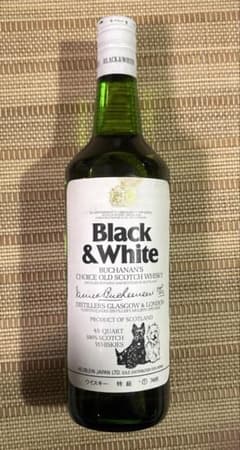 BLACK & WHITE スコッチウイスキー760ml,43% Black & White ウイスキー 760ml 43度 - メルカリ