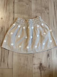 ベージュ ドット柄 コットンスカート　ZARA ベビー　キッズのサムネイル