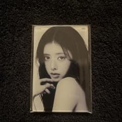 NiziU Portfolio リマ　TSUTAYA特典　アクリルカードのサムネイル