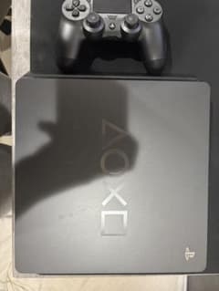 PlayStation 4 純正コントローラー付き　動作確認済みのサムネイル