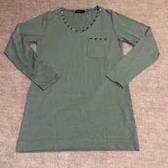 スタッズ付き長袖Tシャツのサムネイル