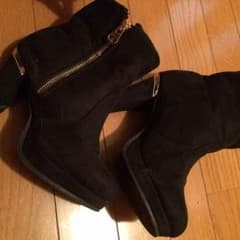 ブラック ゴールド ブーティーのサムネイル