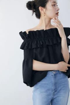 laubeblanc Raffle balloon cape Blouse 黒 - メルカリ