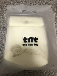 tnt Rayan くじ ショルダーポーチ 白のサムネイル