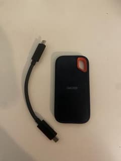 SanDisk Extreme Portable SSD 1TB 本体 - メルカリ