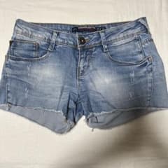 ZARA DENIMRULESBYTRF デニムショートパンツのサムネイル