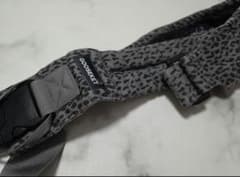 GOOSEKET 抱っこ紐・おんぶ紐 グレー・ヒョウ柄のサムネイル