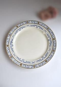 超美品クレイユモントロー Colbert　コルベール皿　フランスアンティーク 超美品クレイユモントロー Colbert コルベール皿 フランスアンティーク