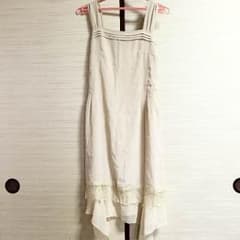 一度だけ着用！日本製！裾レース上品ワンピース♡のサムネイル