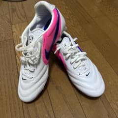 NIKE TEMPO ティエンポリゲラ　25.5センチ　サッカースパイクのサムネイル