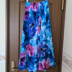 花柄　夏用ロングスカートのサムネイル