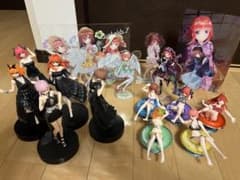 五等分の花嫁 フィギュア 黒ドレス 浮き輪 水着 アクスタ まとめてのサムネイル