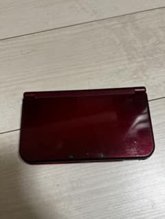 New Nintendo 3DS LL メタリックレッド 本体のサムネイル