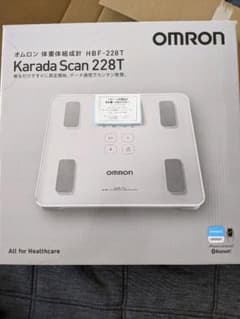OMRON HBF-228T-SW　体重計のサムネイル