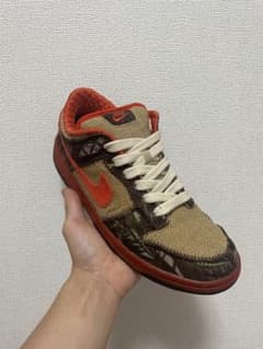 ★Nike SB Dunk Low Reese Forbes Hunter ★のサムネイル