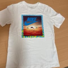 NIKE ナイキ　Tシャツのサムネイル