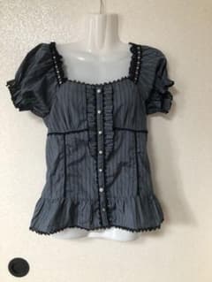 axes femme フリルトップス 新品(^-^)のサムネイル