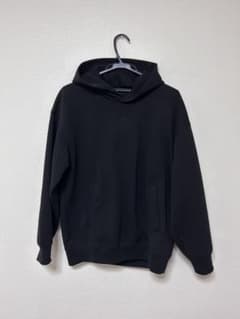UNIQLO:C パーカー　黒のサムネイル