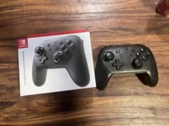 NINTENDO Switch Proコントローラー（ジャンク品）のサムネイル
