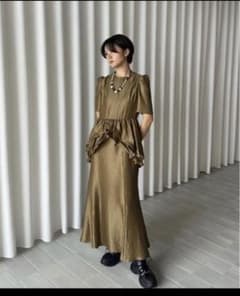 ameri vintage / DIMENSIONAL GLOSS DRESSのサムネイル