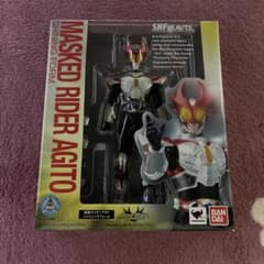 S.H.Figuarts 仮面ライダーアギト シャイニングフォームのサムネイル