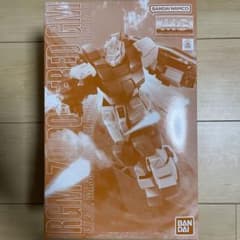 MG パワードジム　未組立のサムネイル
