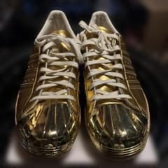 u*9様 adidas superstarメタリックゴールド 27.5㎝ - メルカリ