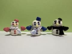手作り　陶器置物　雪だるまx3のサムネイル