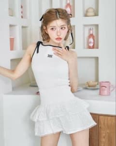 新品タグ付き ダーリッチ ジュエリーリブノースリトップス ホワイト Darich ジュエリーリブノースリトップス(WHT) - メルカリ
