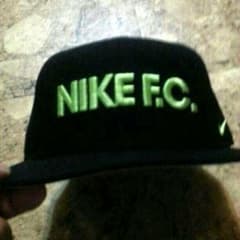 ナイキFC ギャップのサムネイル