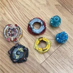 ベイブレードバーストのサムネイル