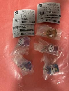 ちいかわ めじるしアクセサリー3 全5種類　コンプ ガチャ