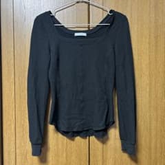 Mame Kurogouchi UNIQLO 長袖カットソー ブラックのサムネイル